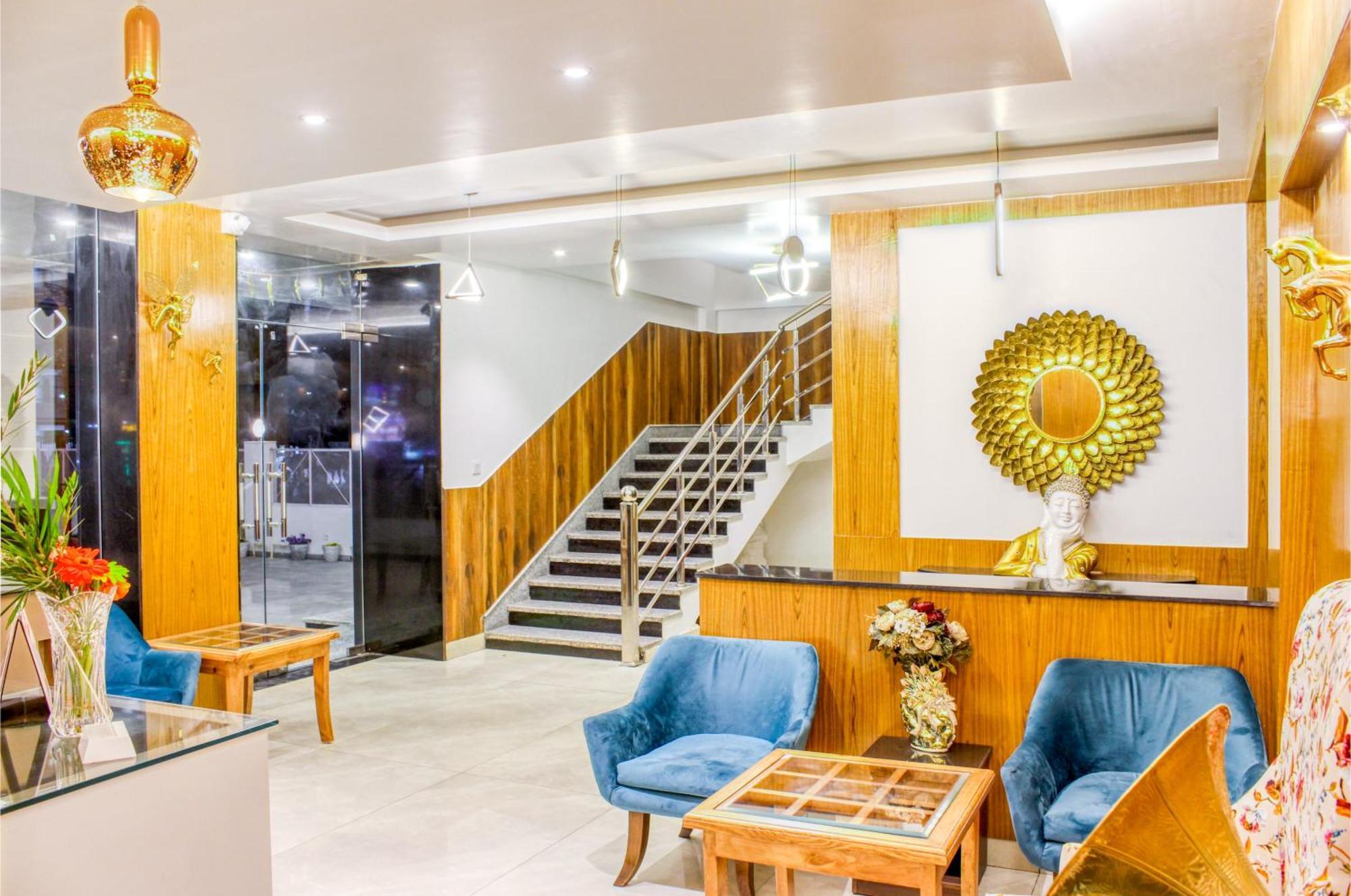 Zip By Spree Hotels Grand Legacy Prime เดห์ราดุน ภายนอก รูปภาพ