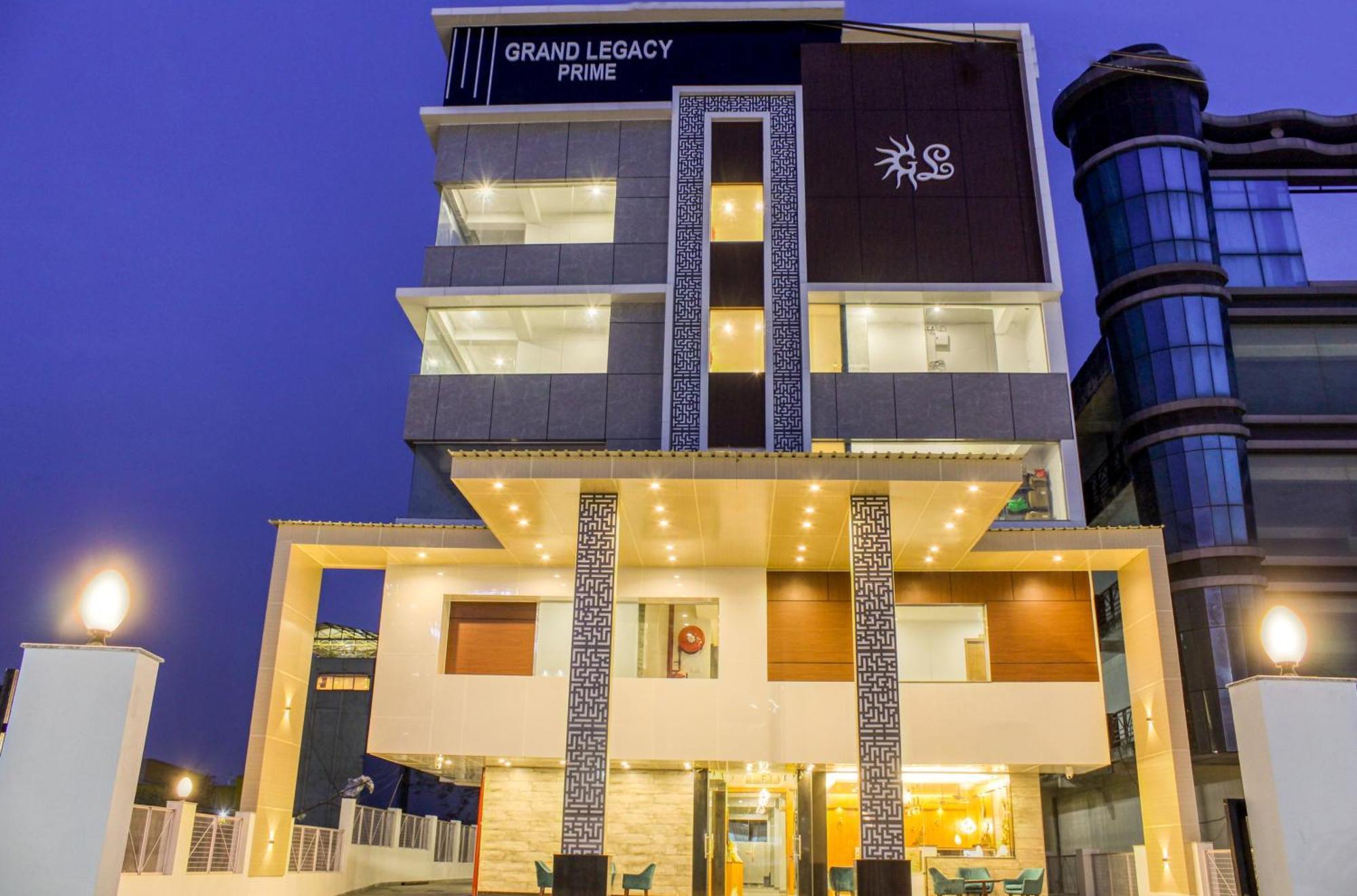 Zip By Spree Hotels Grand Legacy Prime เดห์ราดุน ภายนอก รูปภาพ