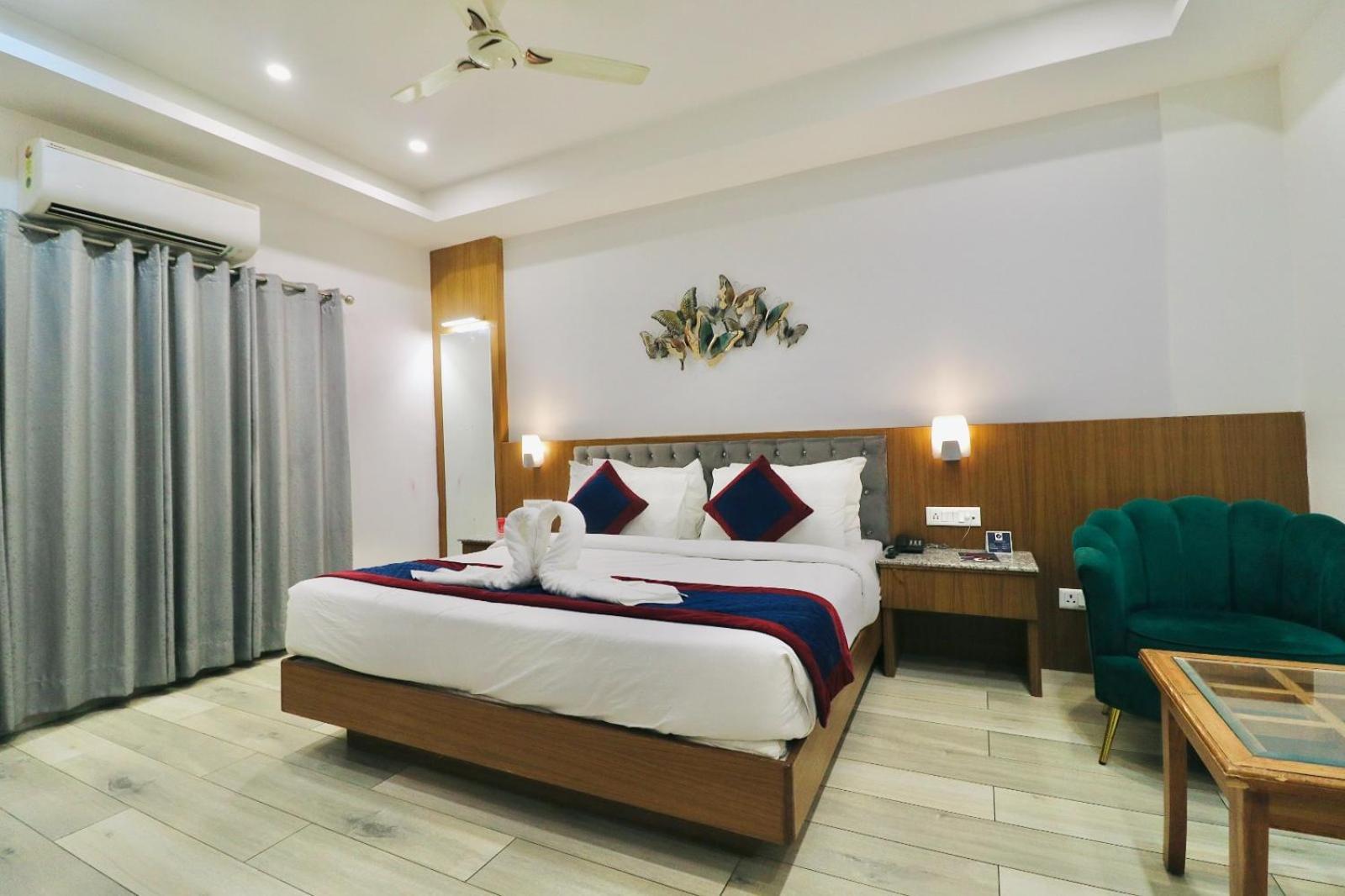 Zip By Spree Hotels Grand Legacy Prime เดห์ราดุน ภายนอก รูปภาพ